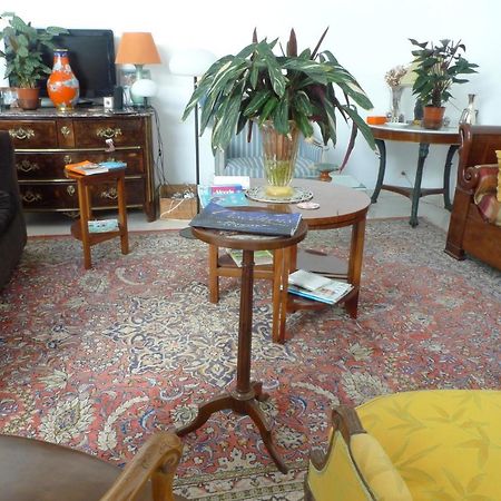Bed and Breakfast Le Patio 3 Pézenas Esterno foto